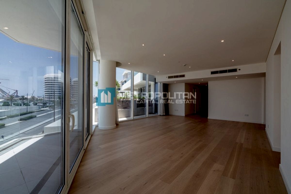 Partial Sea View | Corner 3BR+Maid | Beach Access
