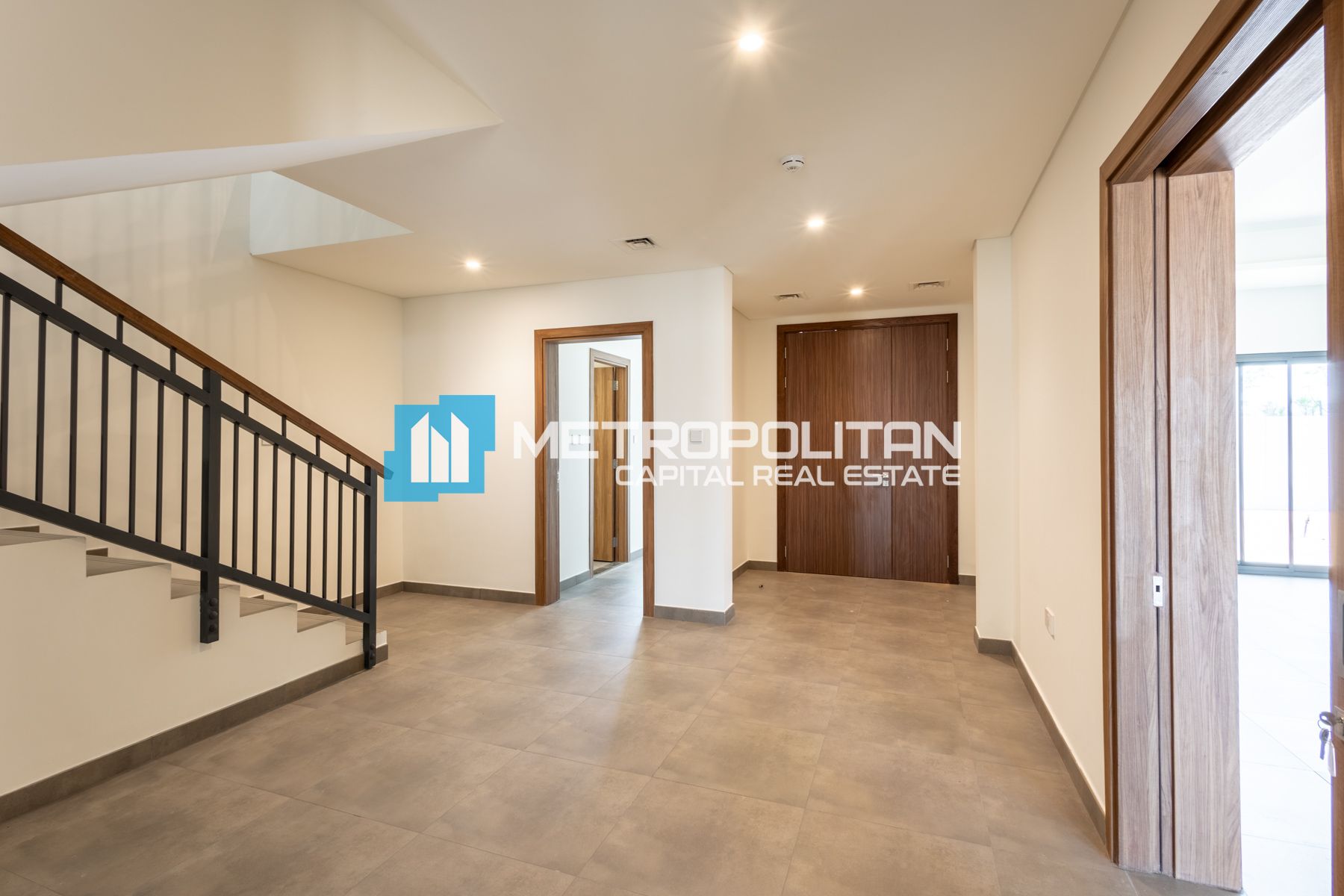Large Plot11,200sqft | Corner Unit | Ready To Move