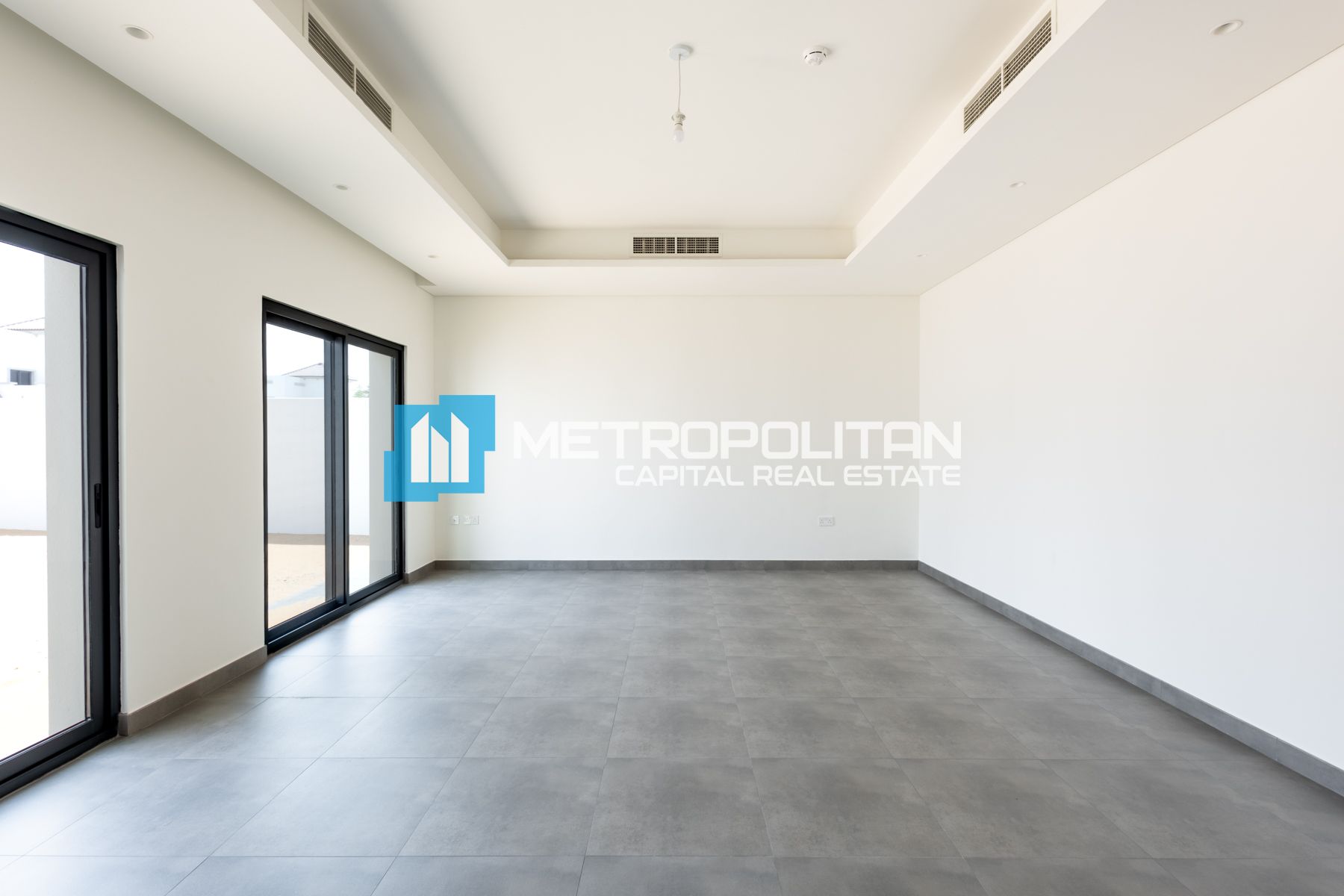 Large Plot11,200sqft | Corner Unit | Ready To Move