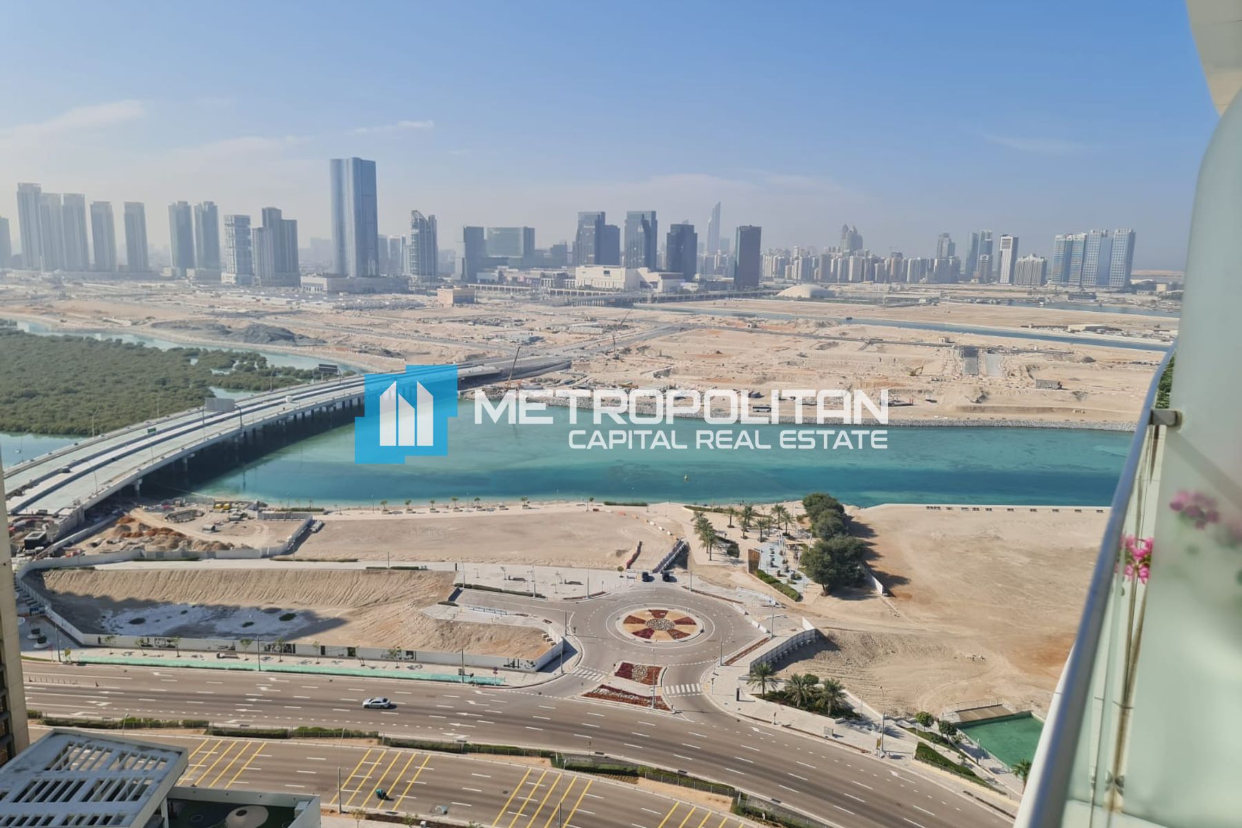1BR With Balcony | High Floor | Canal View