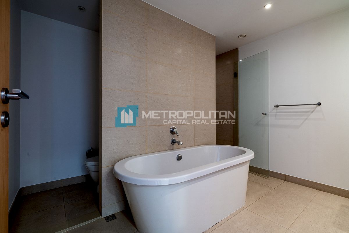 Nearby Beach | High Floor 2BR | Balcony | High ROI