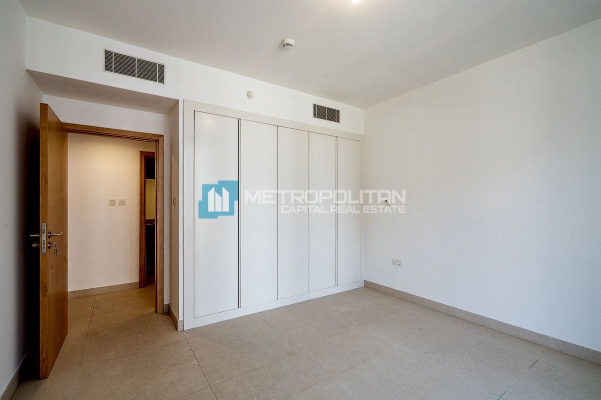 Nearby Beach | High Floor 2BR | Balcony | High ROI