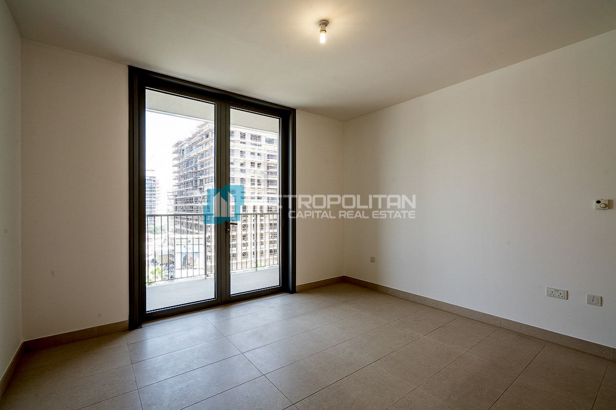 Nearby Beach | High Floor 2BR | Balcony | High ROI