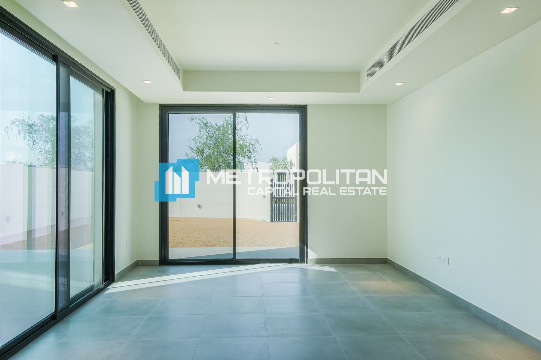 Hot Deal 2BR | Single Row | Golf Course Community