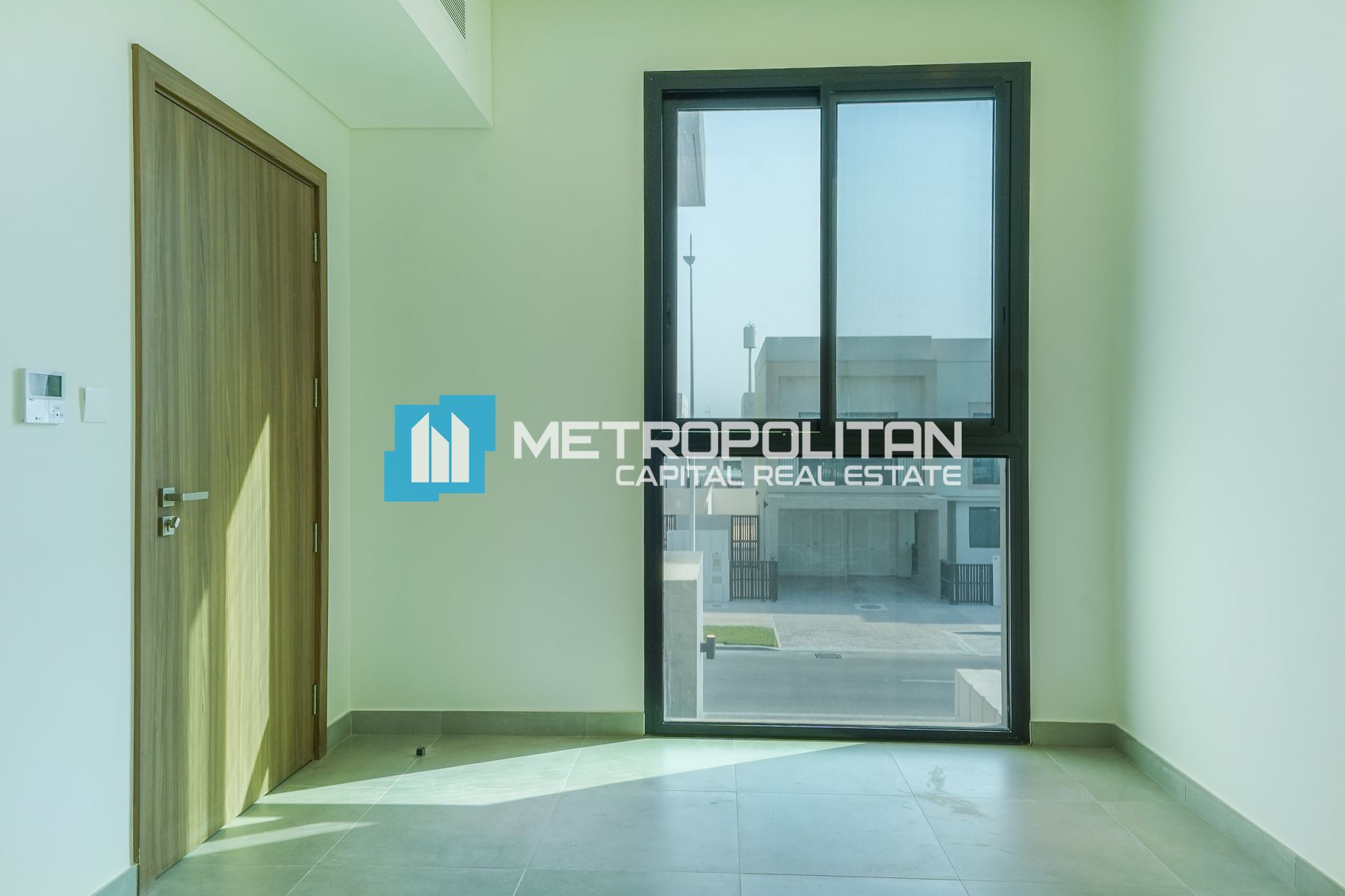 Hot Deal 2BR | Single Row | Golf Course Community