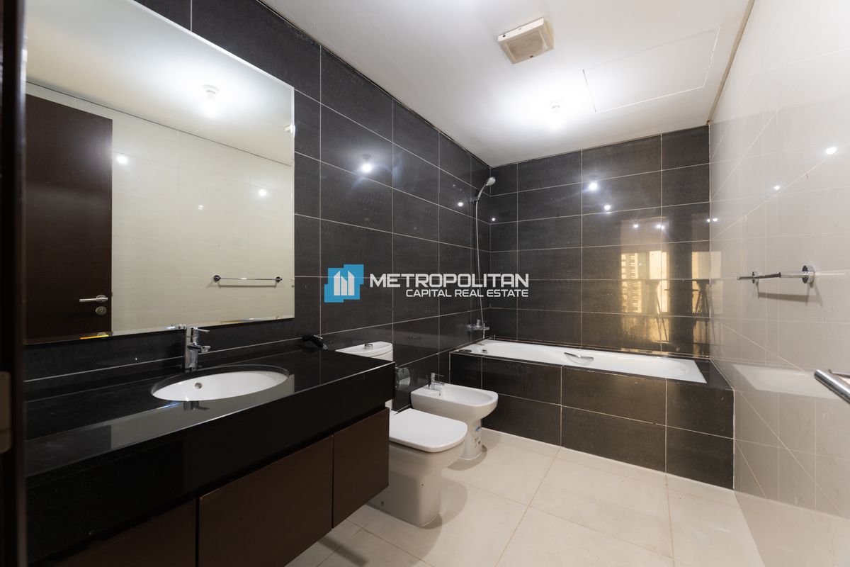 1BR | HIGH FLOOR | WITH BALCONY | 2 BATHROOM