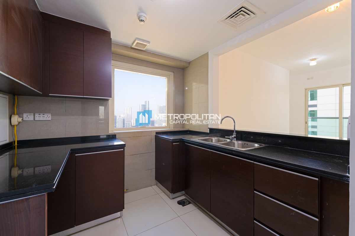 1BR | HIGH FLOOR | WITH BALCONY | 2 BATHROOM