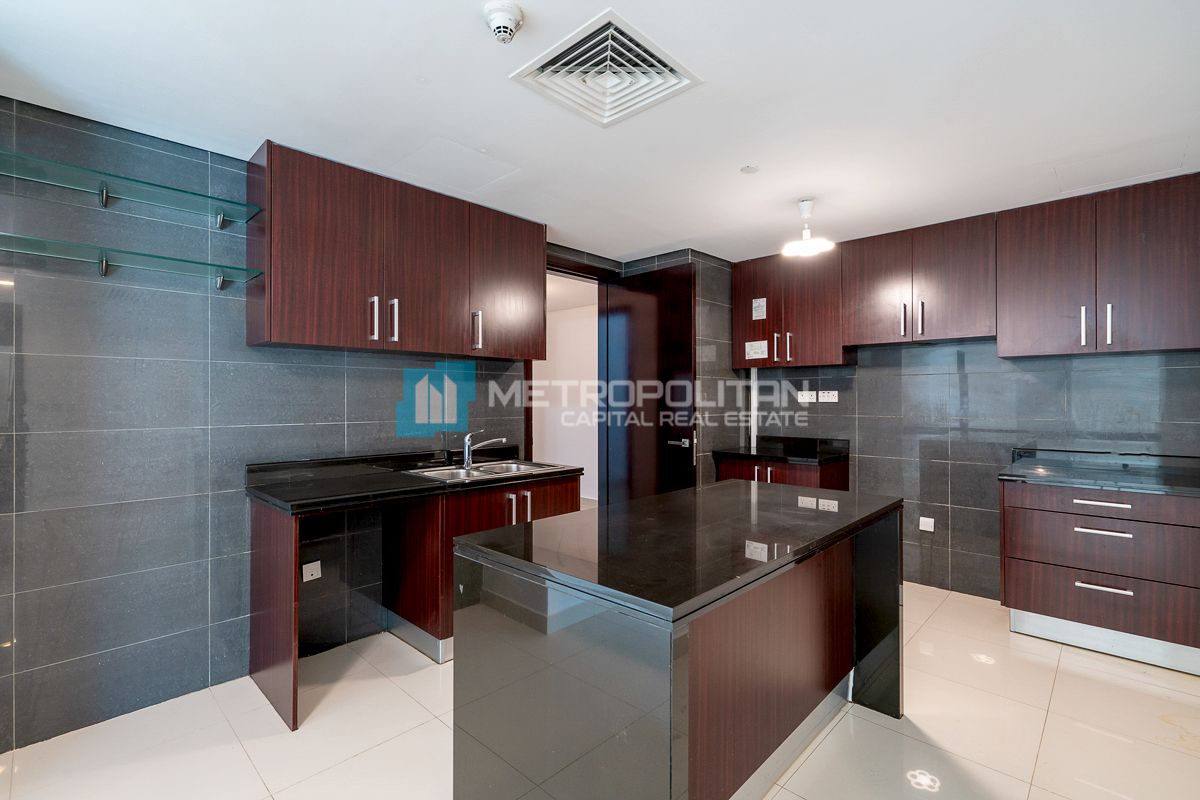 3BR Apartment for Sale in Al Durrah Tower, Al Reem Island - MCS-44823