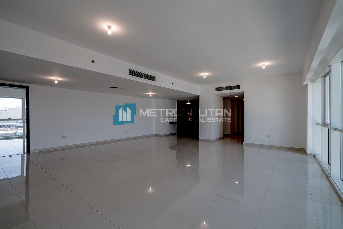 Zero Agency Fee | 3BR+M | Sea View | Large Layout