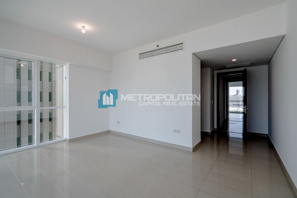 Zero Agency Fee | 3BR+M | Sea View | Large Layout