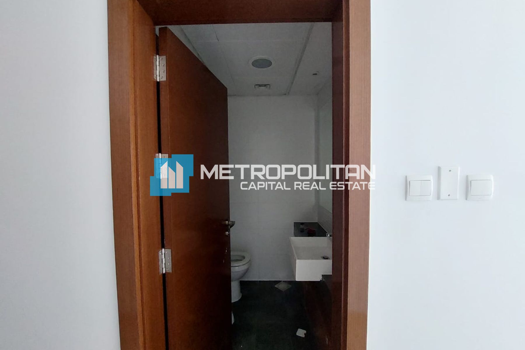 Sea View | 1BR w/ Laundry Area | Negotiable Price