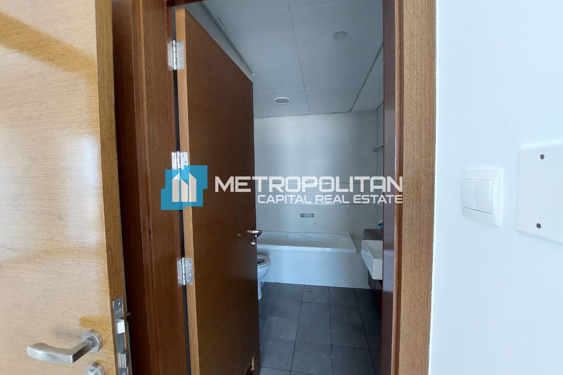 Sea View | 1BR w/ Laundry Area | Negotiable Price