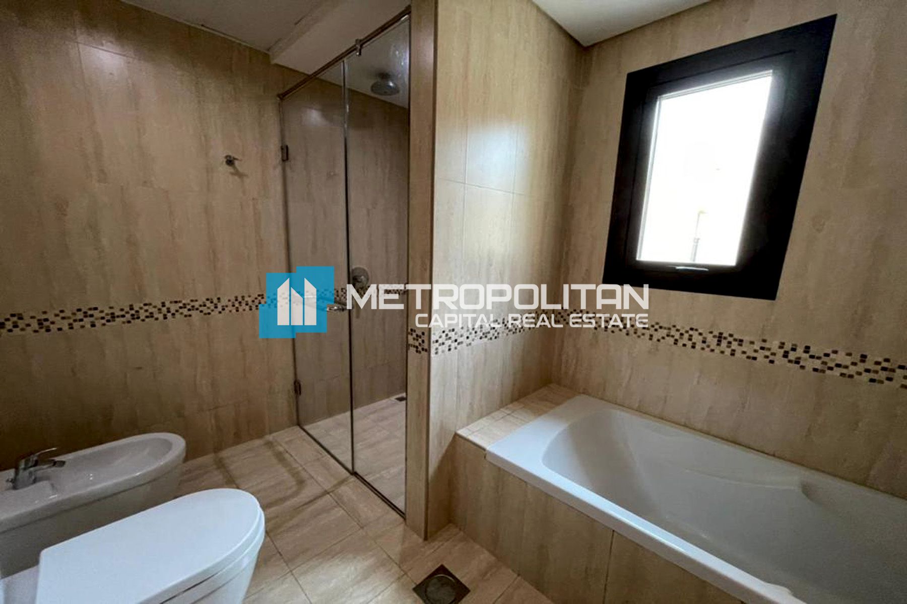 Private Garden | Motivated Seller | Top Facilities