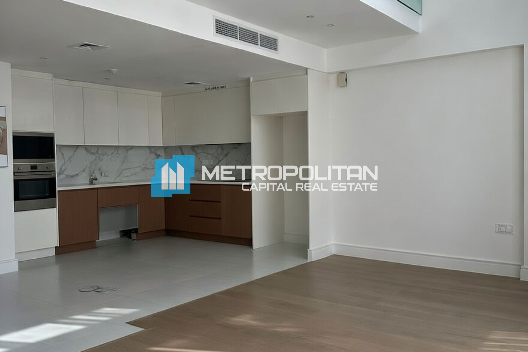 1 BR Loft | Balcony | Beach Access | Ready to Move
