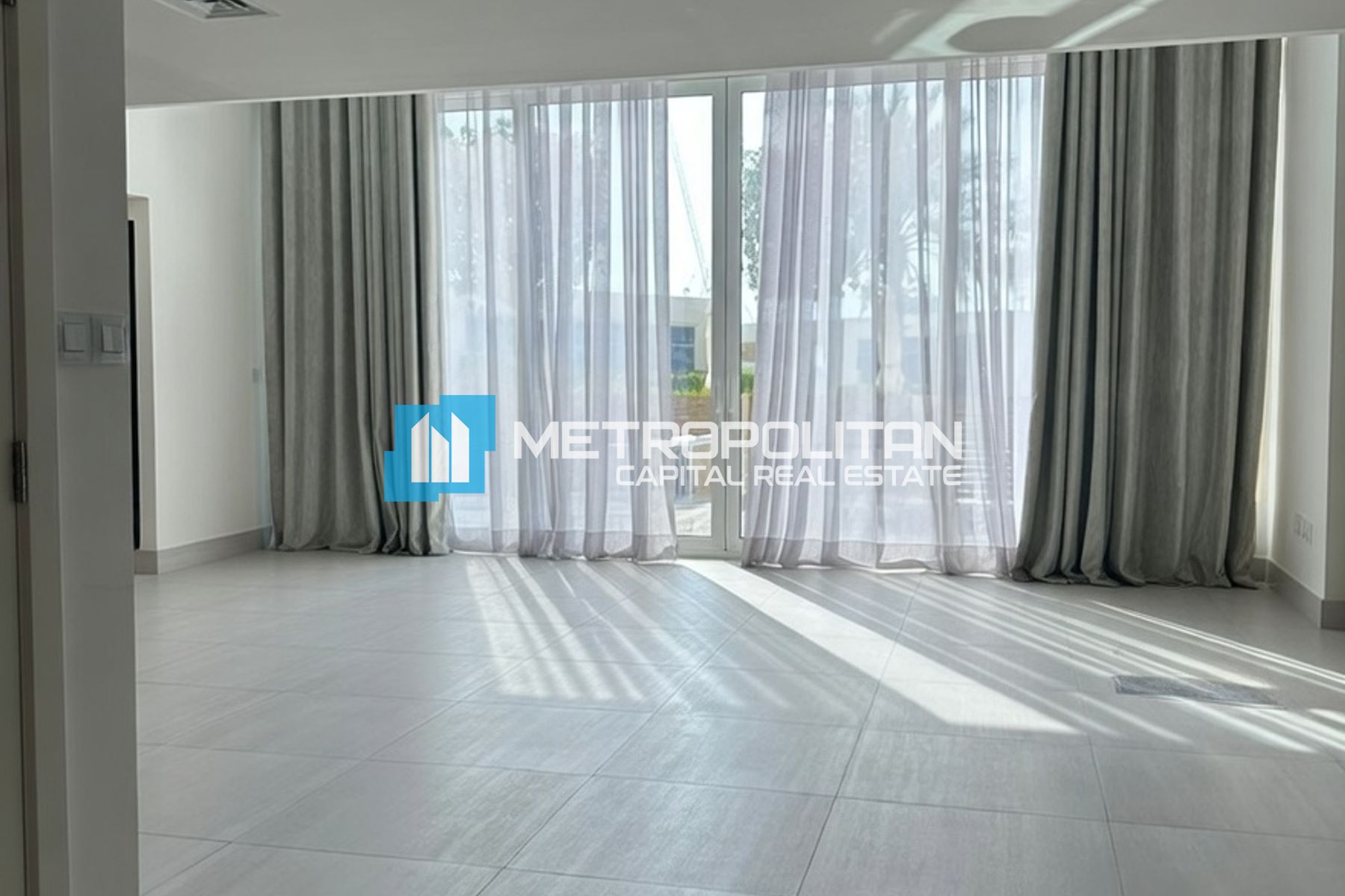 1 BR Loft | Balcony | Beach Access | Ready to Move