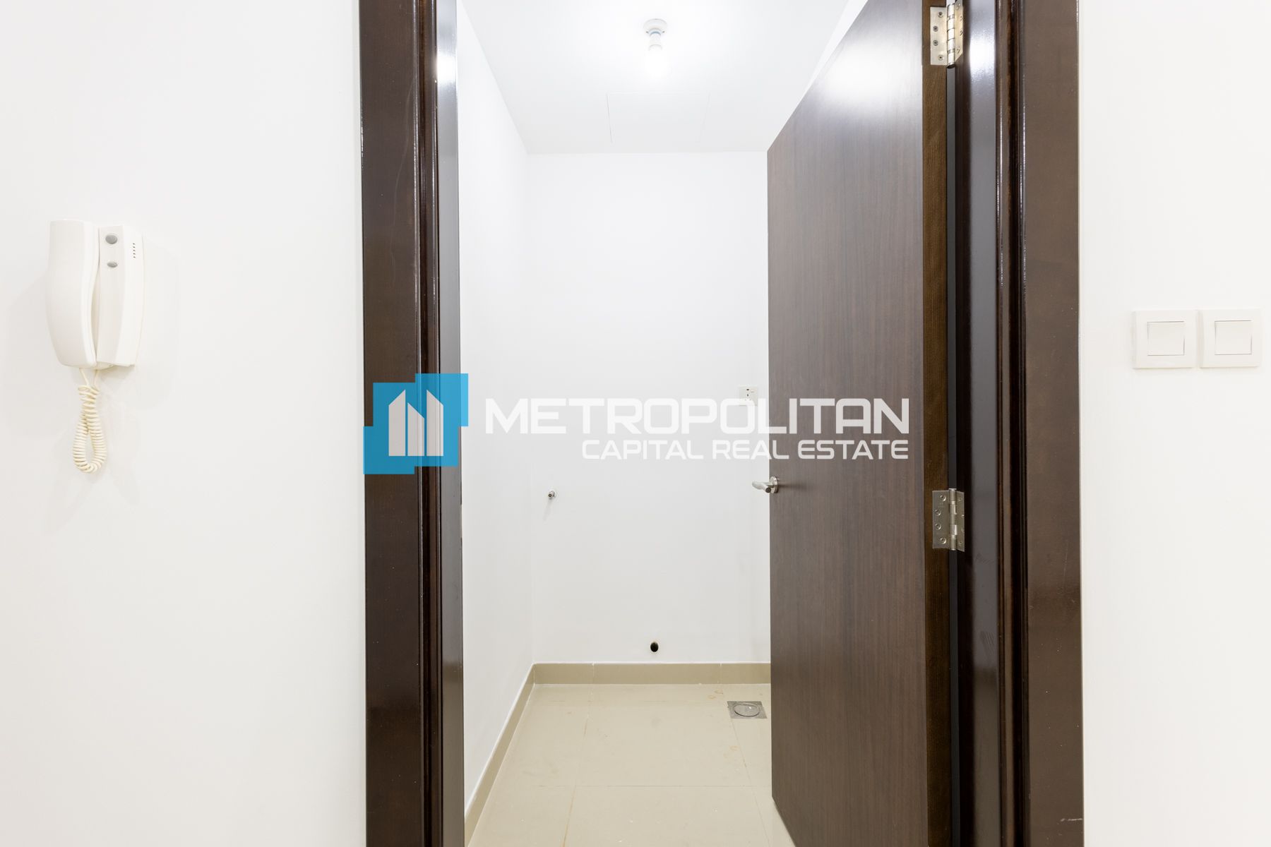 Cosy 1BR | Ready to Move | Smart Investment