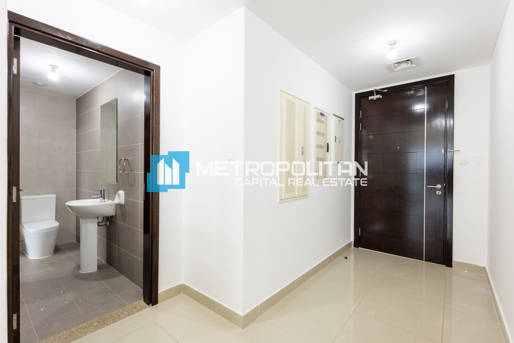 Cosy 1BR | Ready to Move | Smart Investment