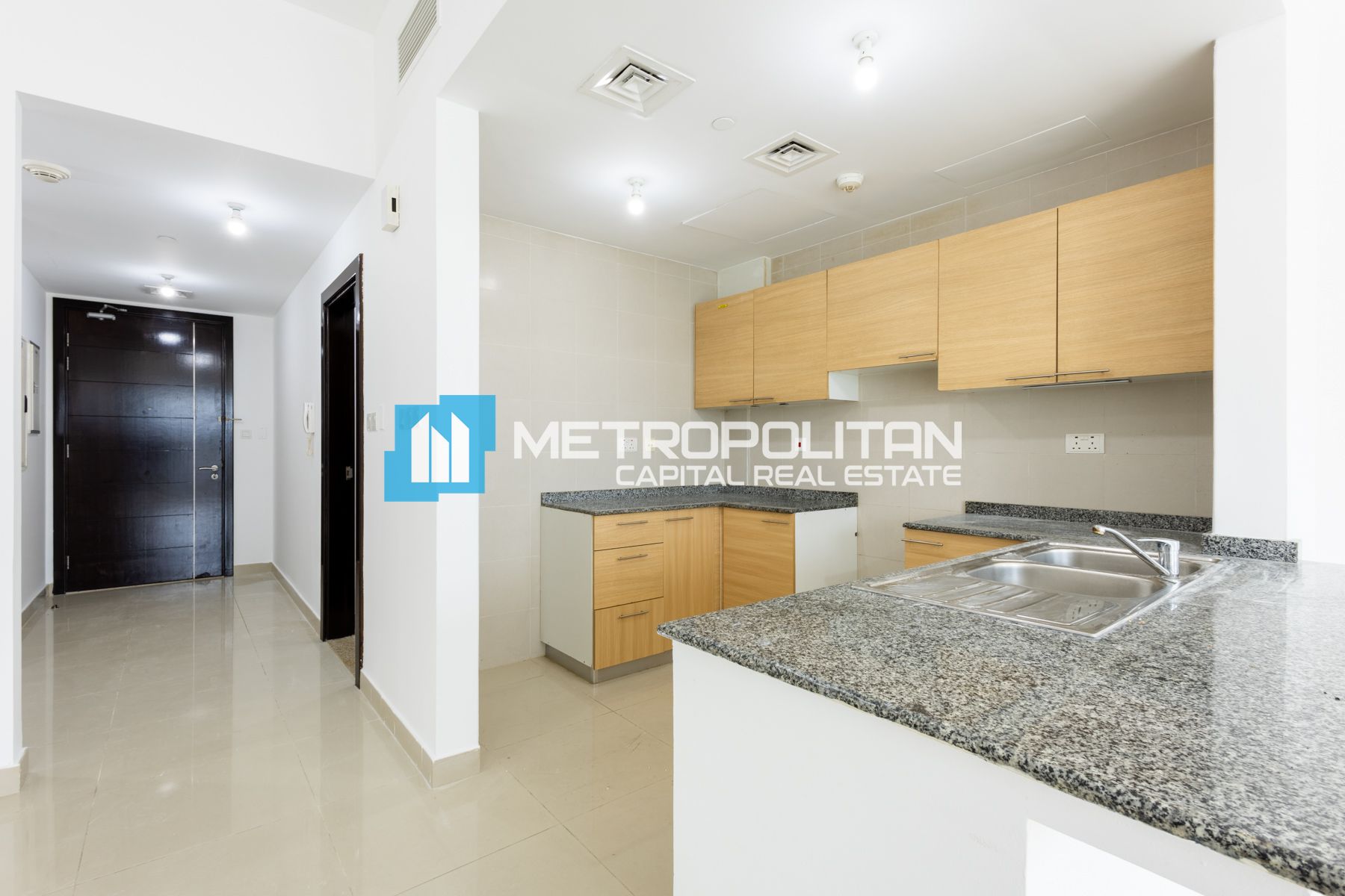 Cosy 1BR | Ready to Move | Smart Investment