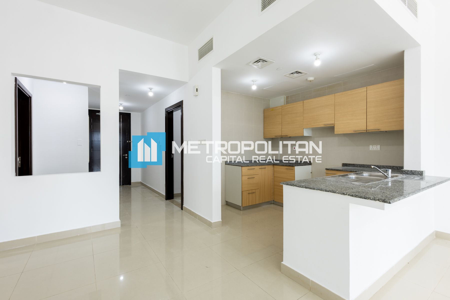 Cosy 1BR | Ready to Move | Smart Investment