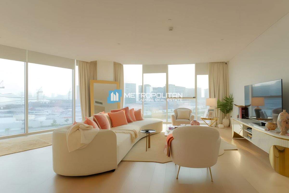 Full Museum View | Luxurious 2BR | Beach Access