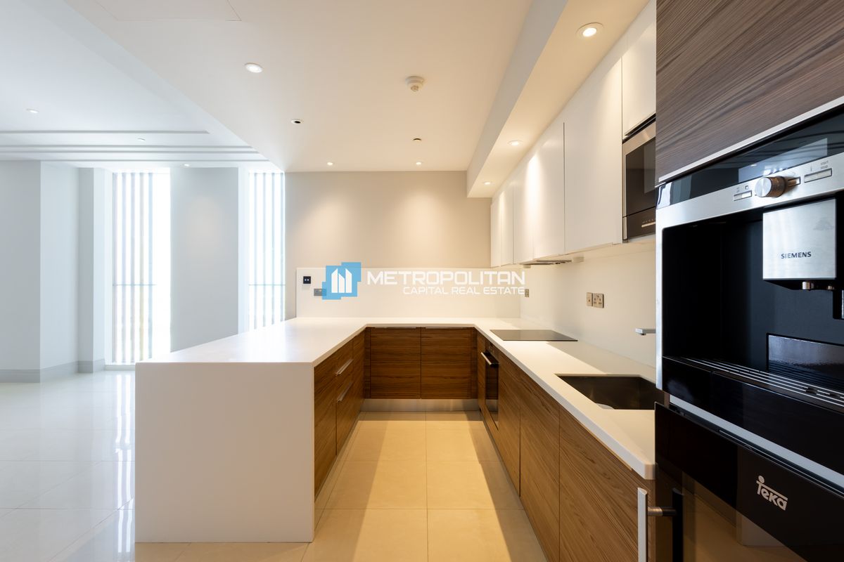 Canal and Museum  View | 2BR Duplex | High Floor