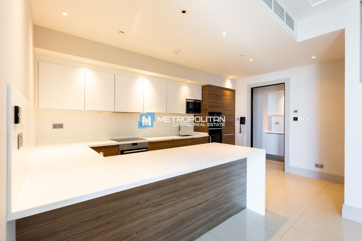 Canal and Museum  View | 2BR Duplex | High Floor