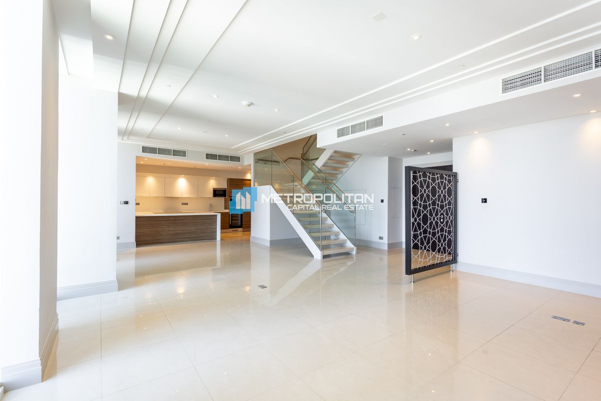 Canal and Museum  View | 2BR Duplex | High Floor
