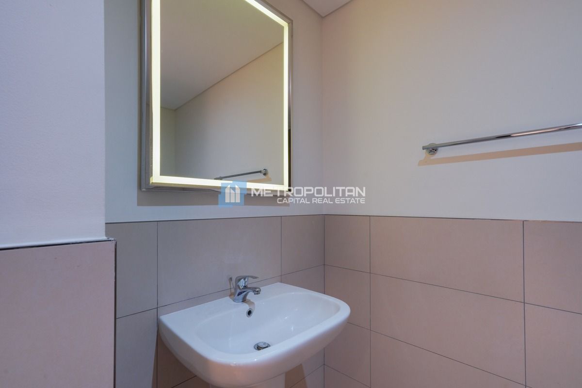 High Floor | Corner 2BR | Vacant Soon | City View