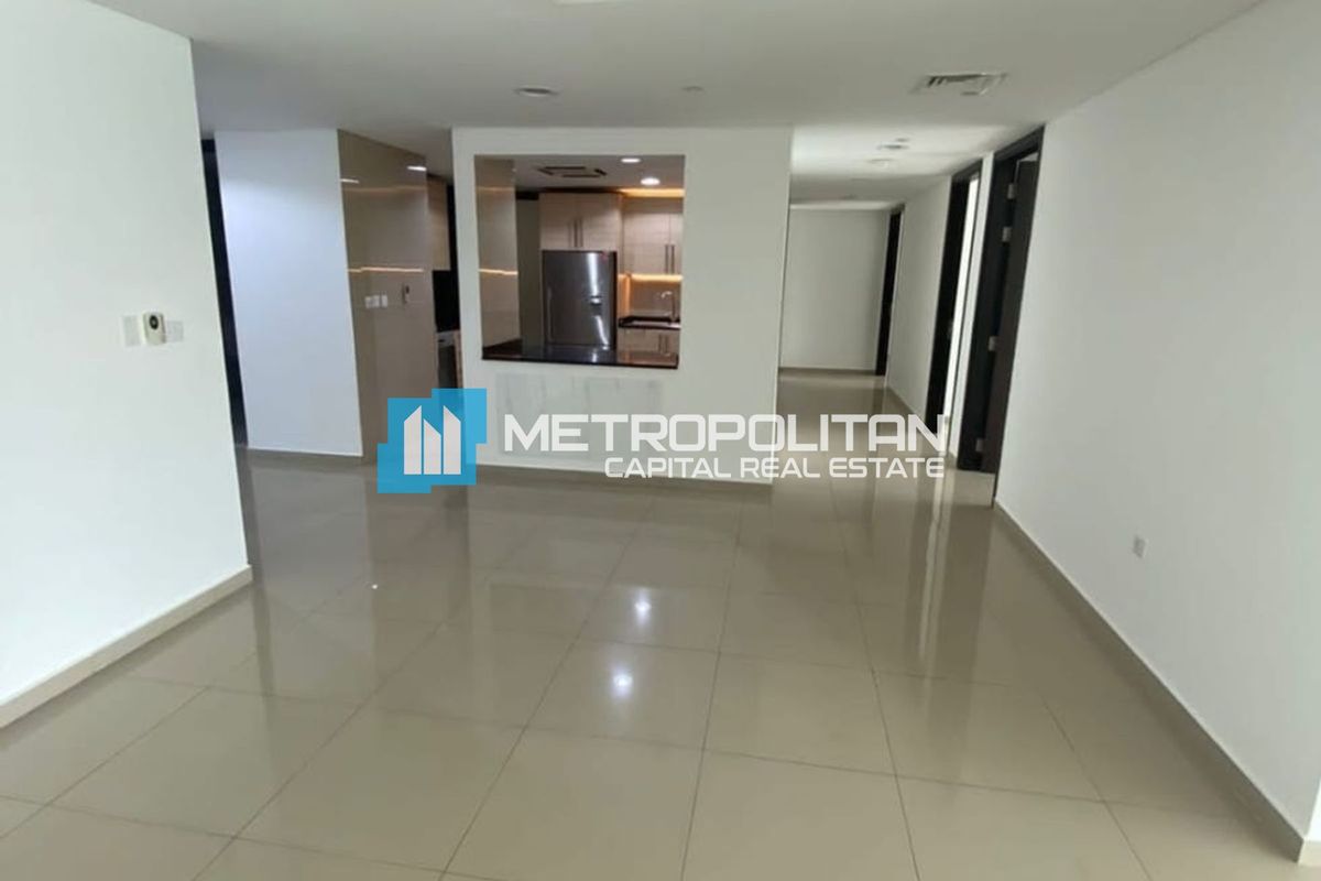 3BR Apartment for Sale in RAK Tower, Al Reem Island - MCS-45458