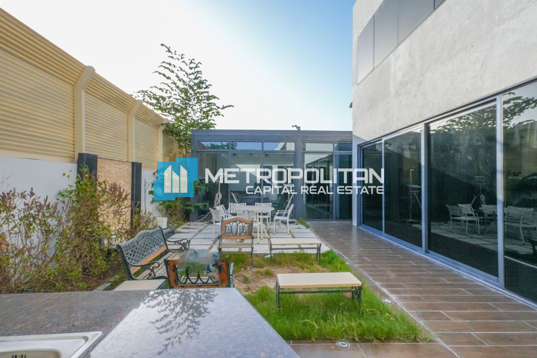Corner 5BR+M | Landscaped Garden | Ready To Move