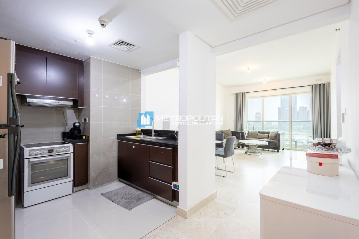 High Floor | Corner | Motivated Seller | High ROI