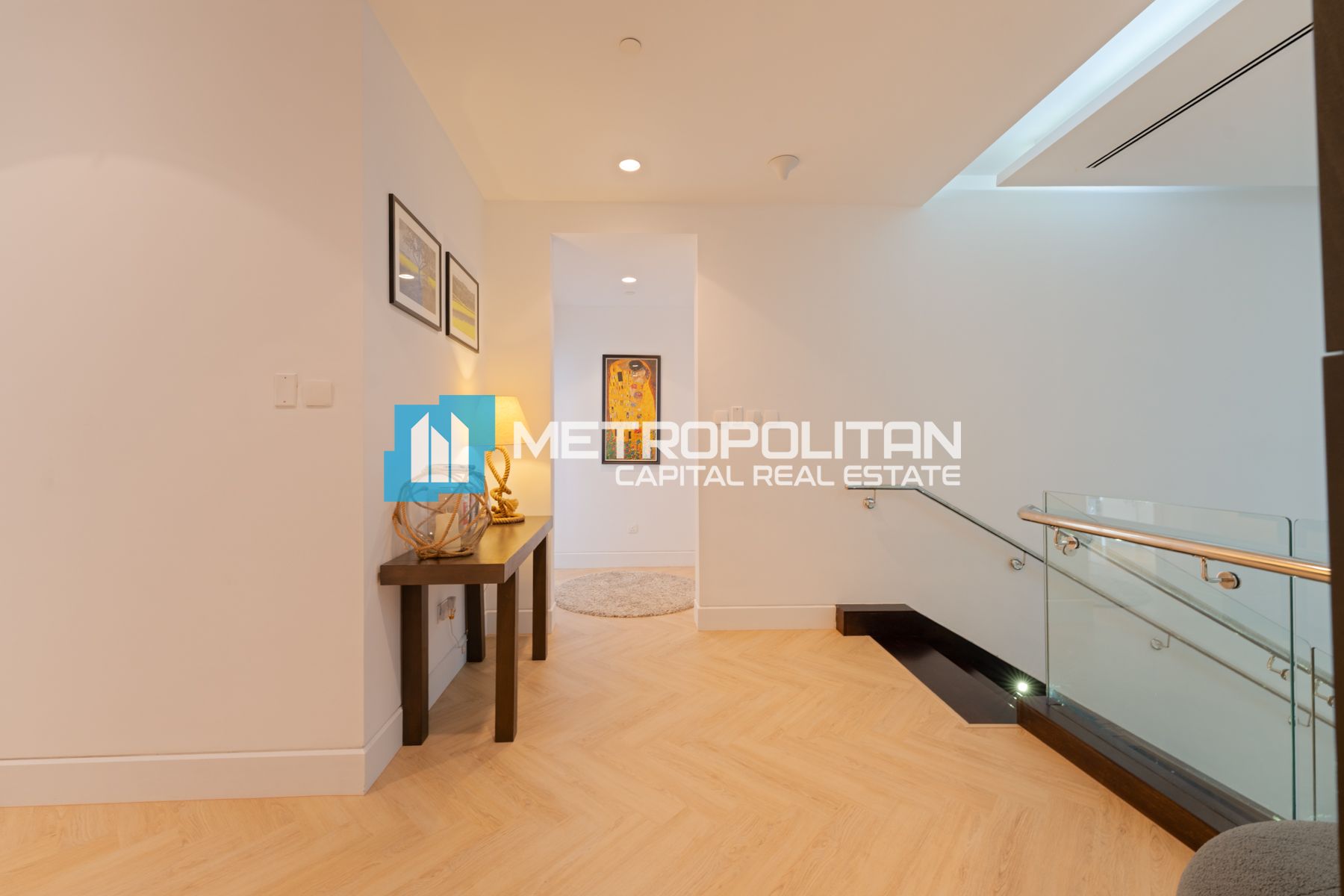 5BR |  PENT HOUSE | UPGRADED UNIT | SKYLINE VIEW