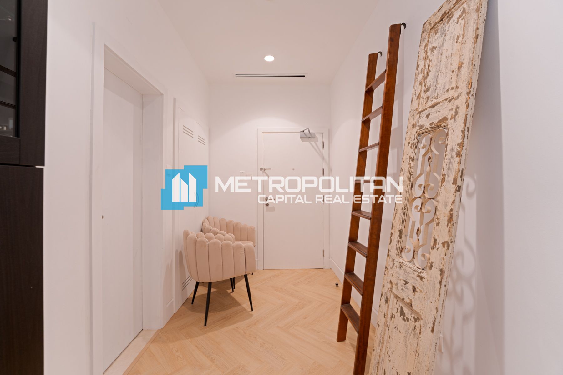 5BR |  PENT HOUSE | UPGRADED UNIT | SKYLINE VIEW