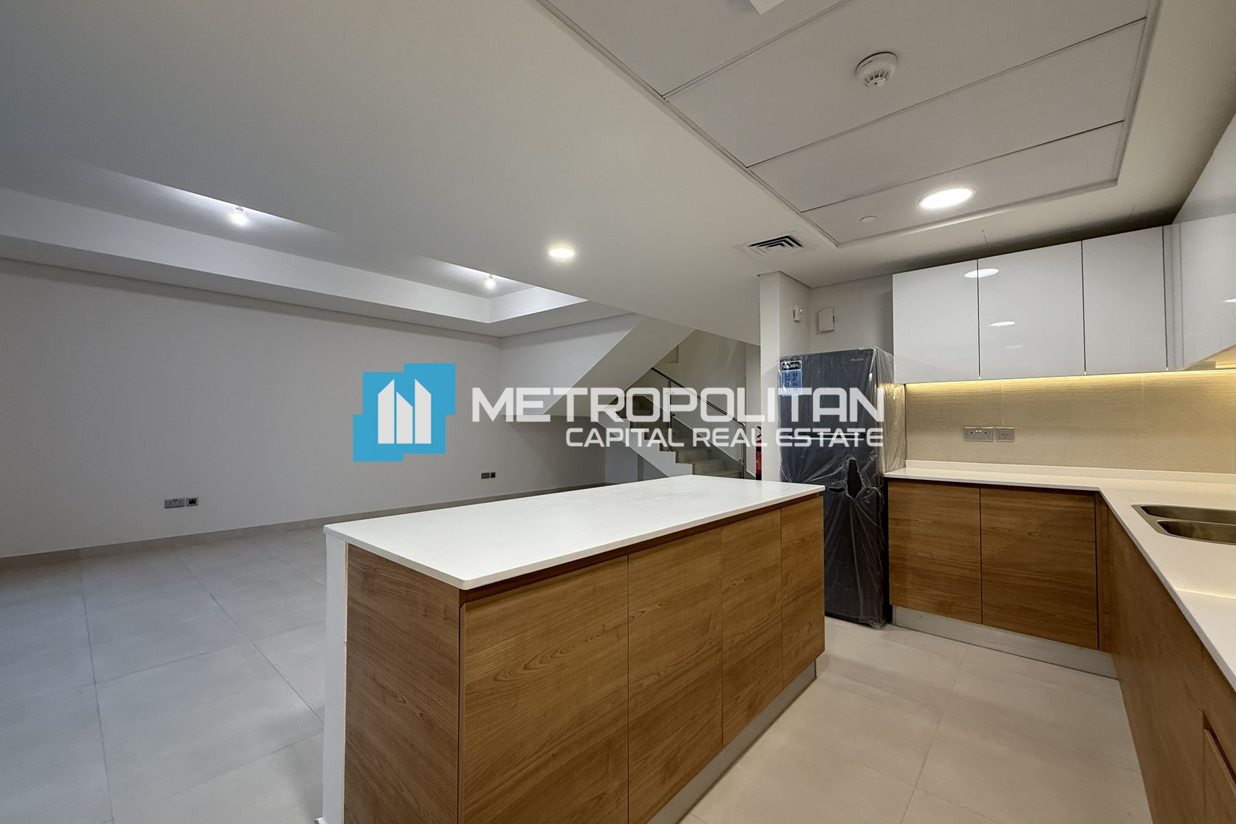 Duplex 2BR+Maids | Corner Unit | High ROI