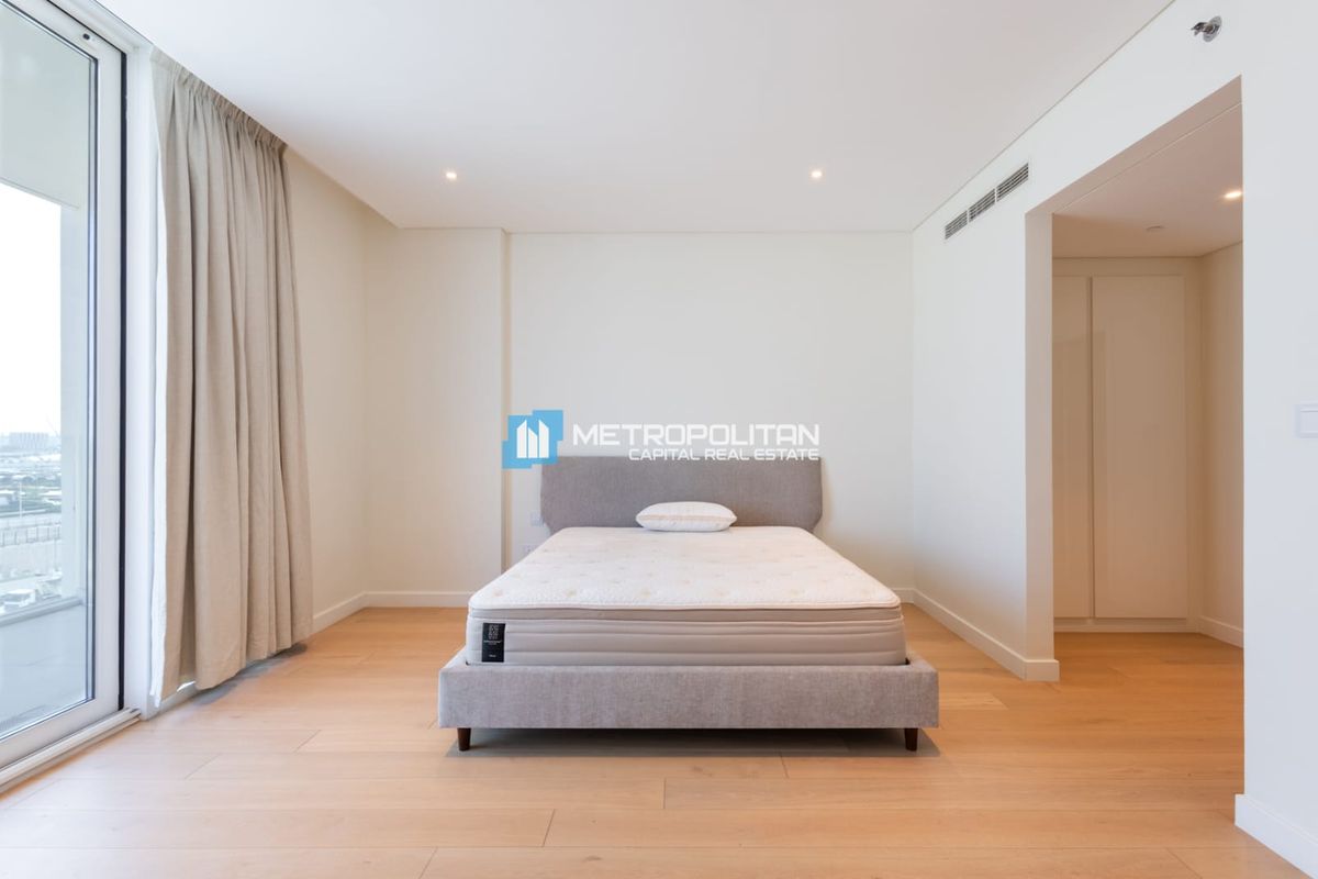 Hot Deal| Corner 2BR w/ Balcony| Partial Sea View