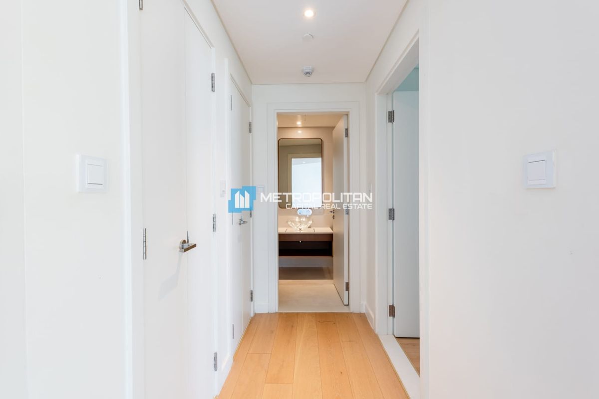 Hot Deal| Corner 2BR w/ Balcony| Partial Sea View