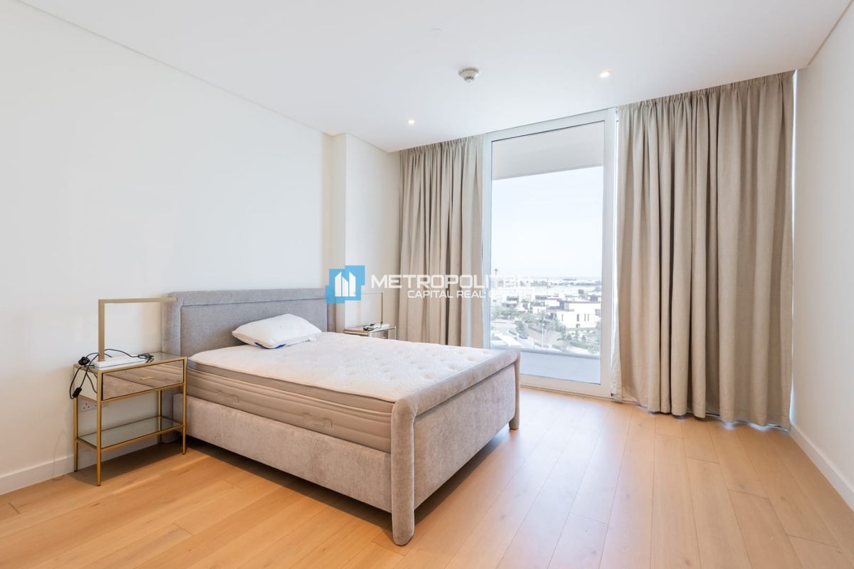 Hot Deal| Corner 2BR w/ Balcony| Partial Sea View