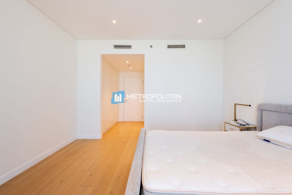 Hot Deal| Corner 2BR w/ Balcony| Partial Sea View