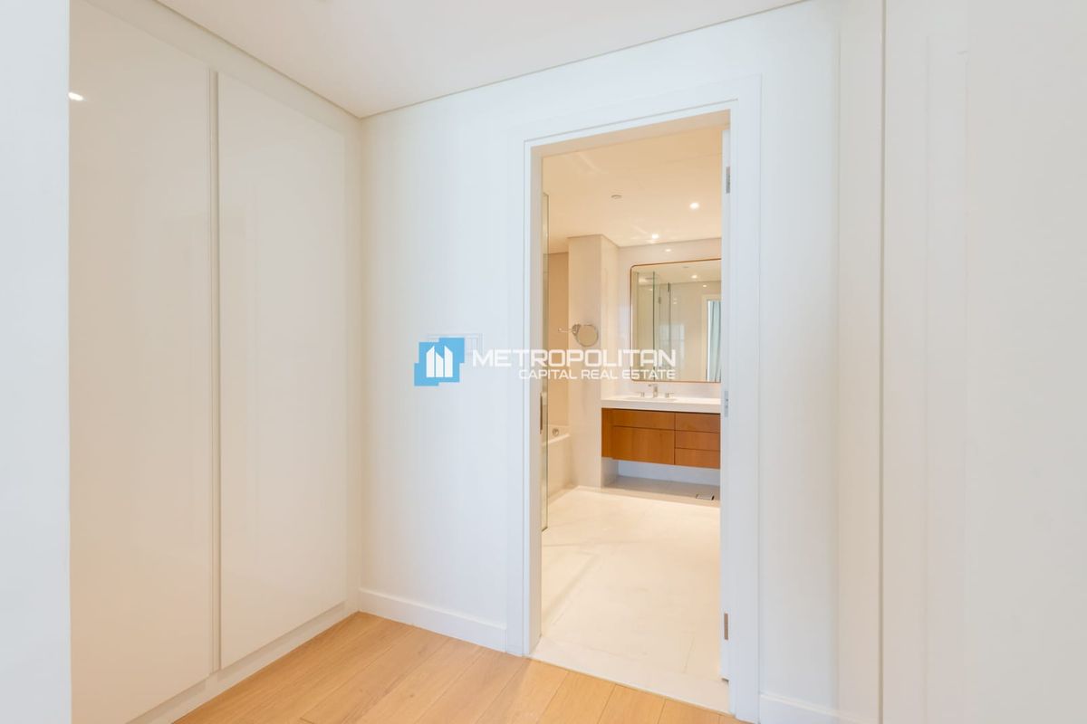 Hot Deal| Corner 2BR w/ Balcony| Partial Sea View