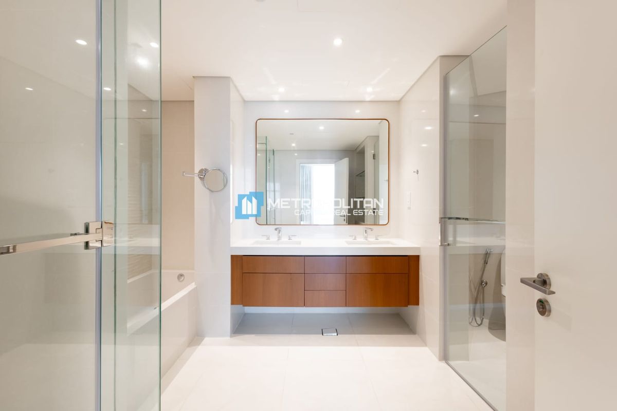 Hot Deal| Corner 2BR w/ Balcony| Partial Sea View