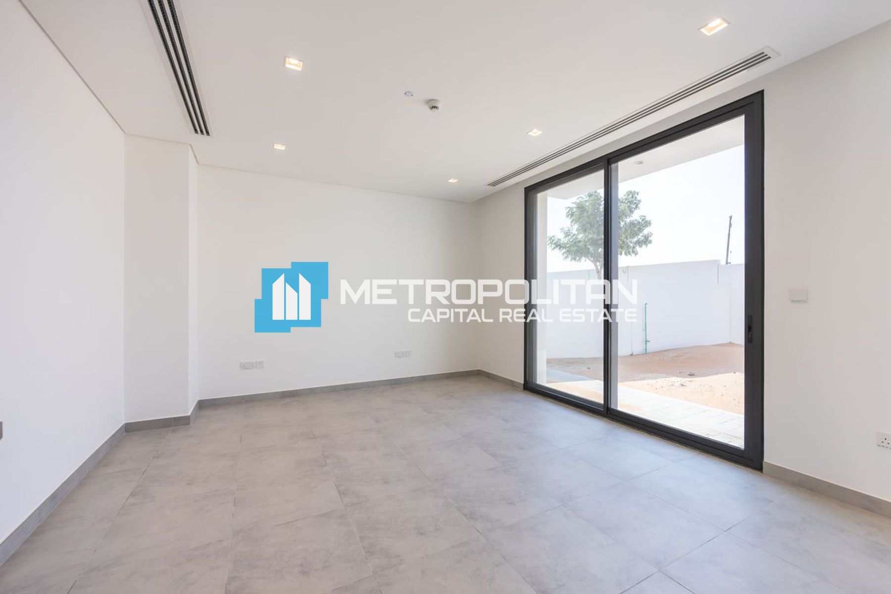 Ready To Move | Single Row Corner | Private Pool