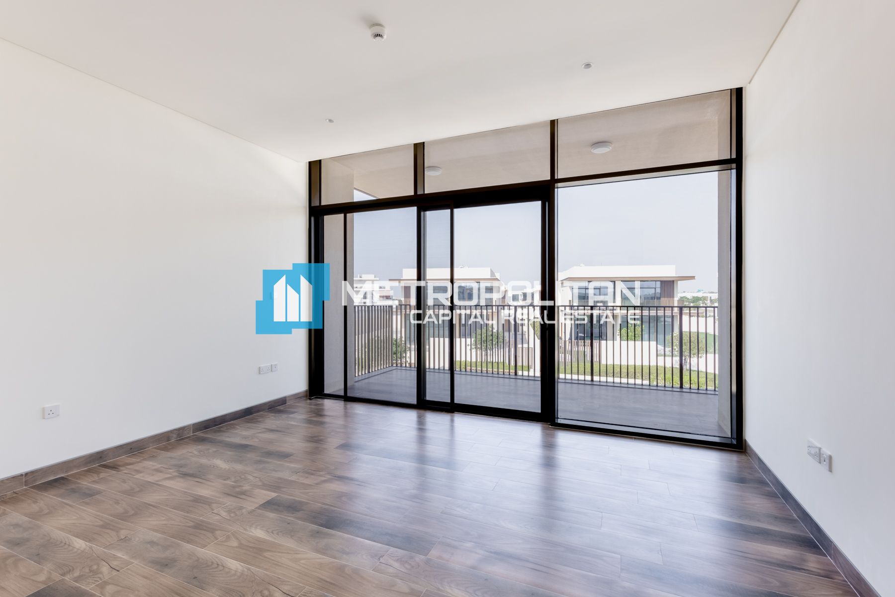 Brand New |Single Row 5BR |Type V5 |Private Garden