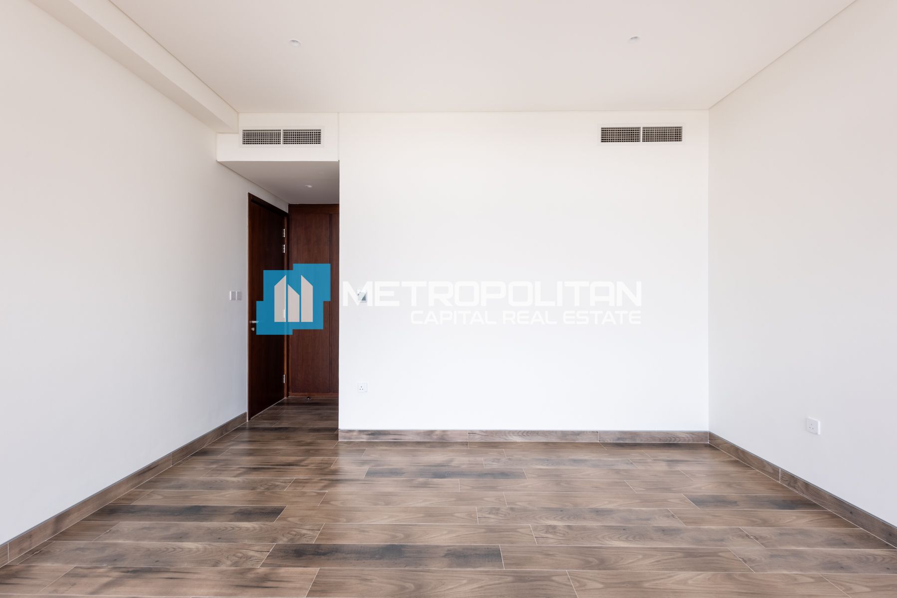 Brand New |Single Row 5BR |Type V5 |Private Garden