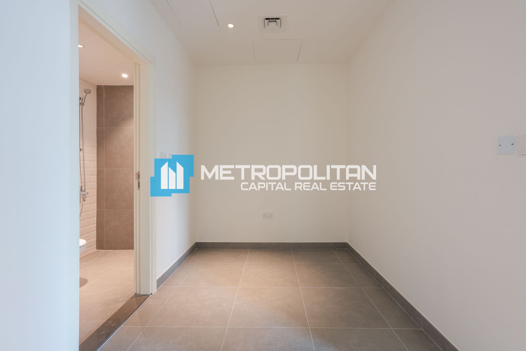 2 Bedrooms + Maids | High Floor | Ready to Move