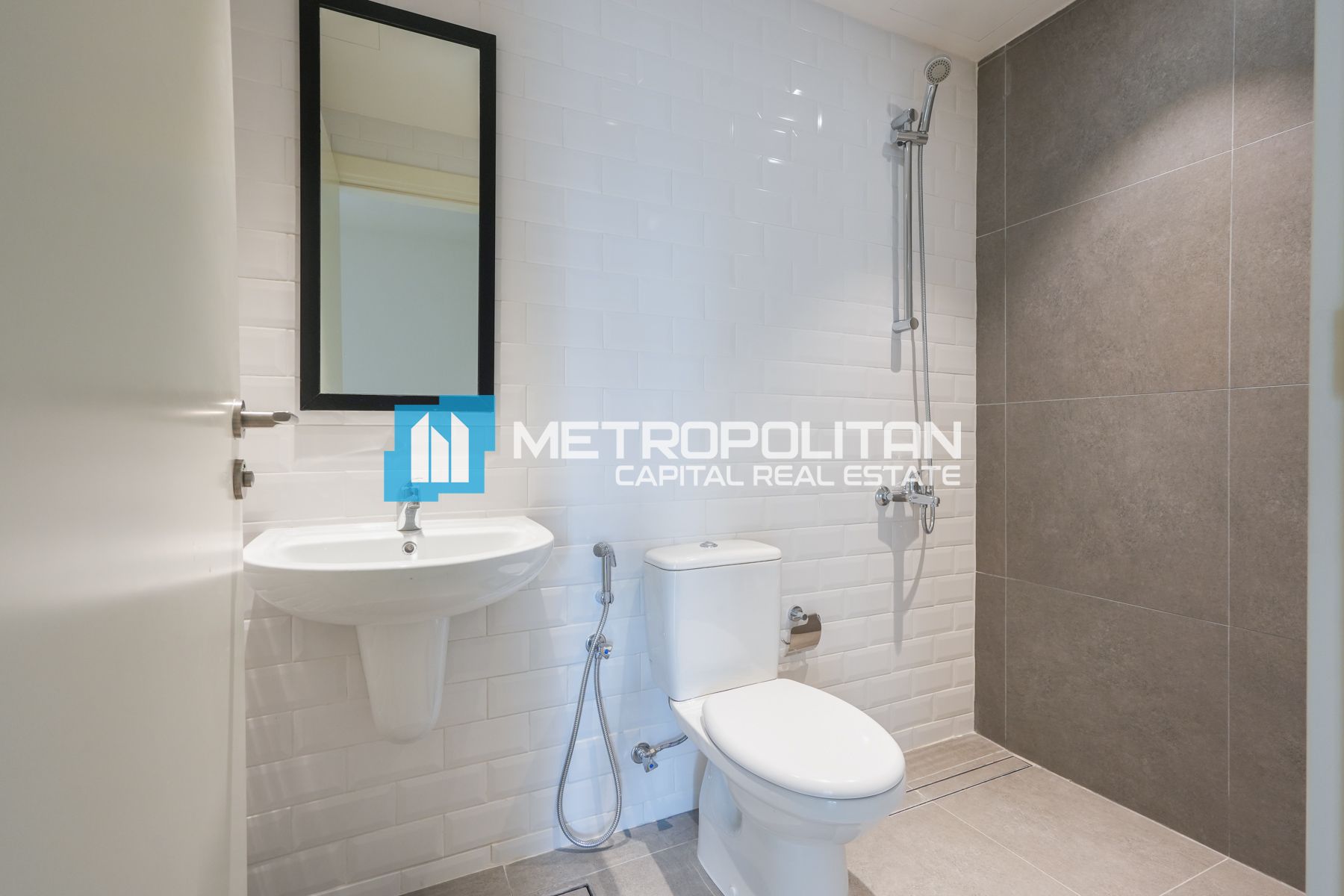 2 Bedrooms + Maids | High Floor | Ready to Move