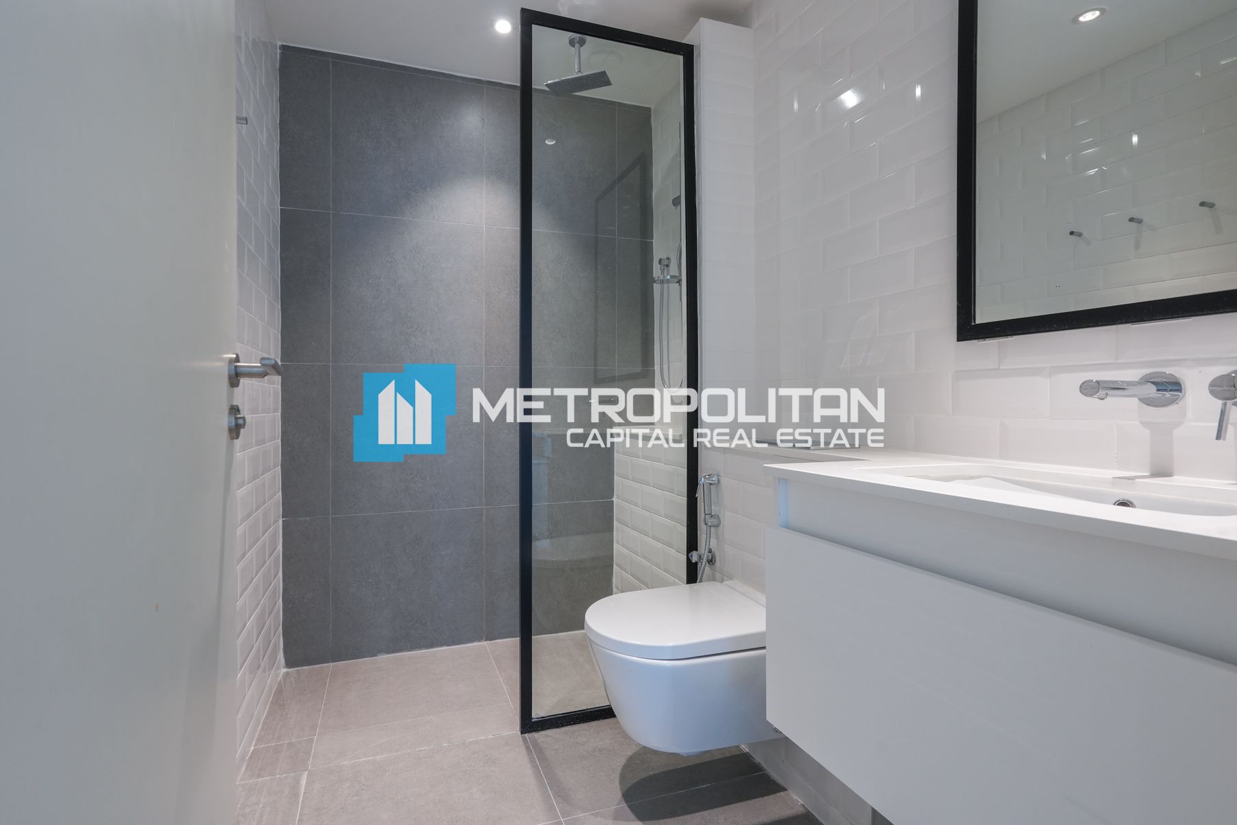 2 Bedrooms + Maids | High Floor | Ready to Move