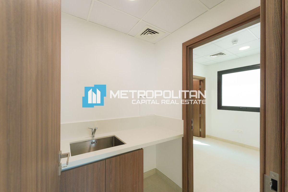 Rented Till 2027 | 3 BR Duplex | Huge space