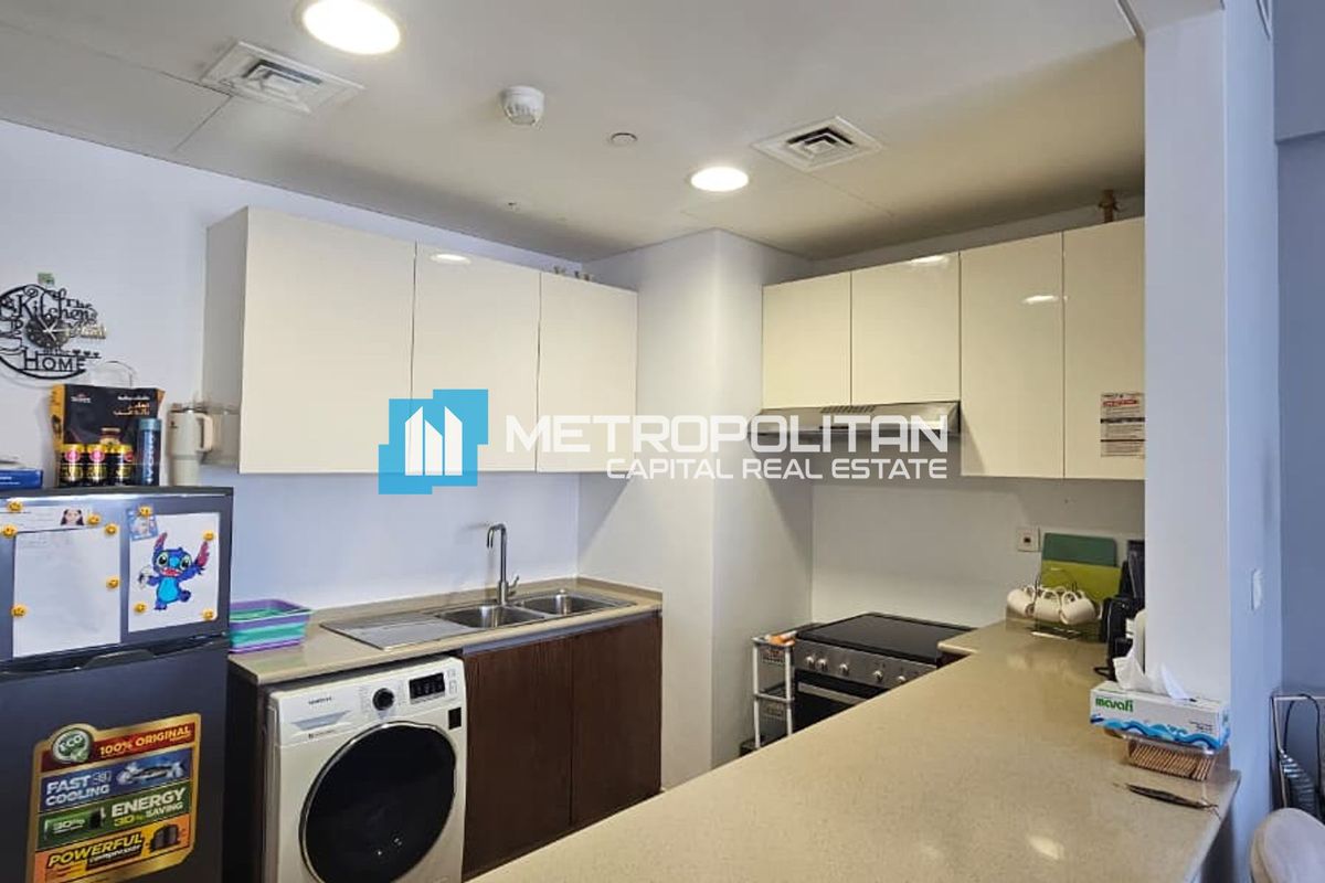 1BR | FURNISHED | UPGRADED UNIT | PARTIAL SEA VIEW