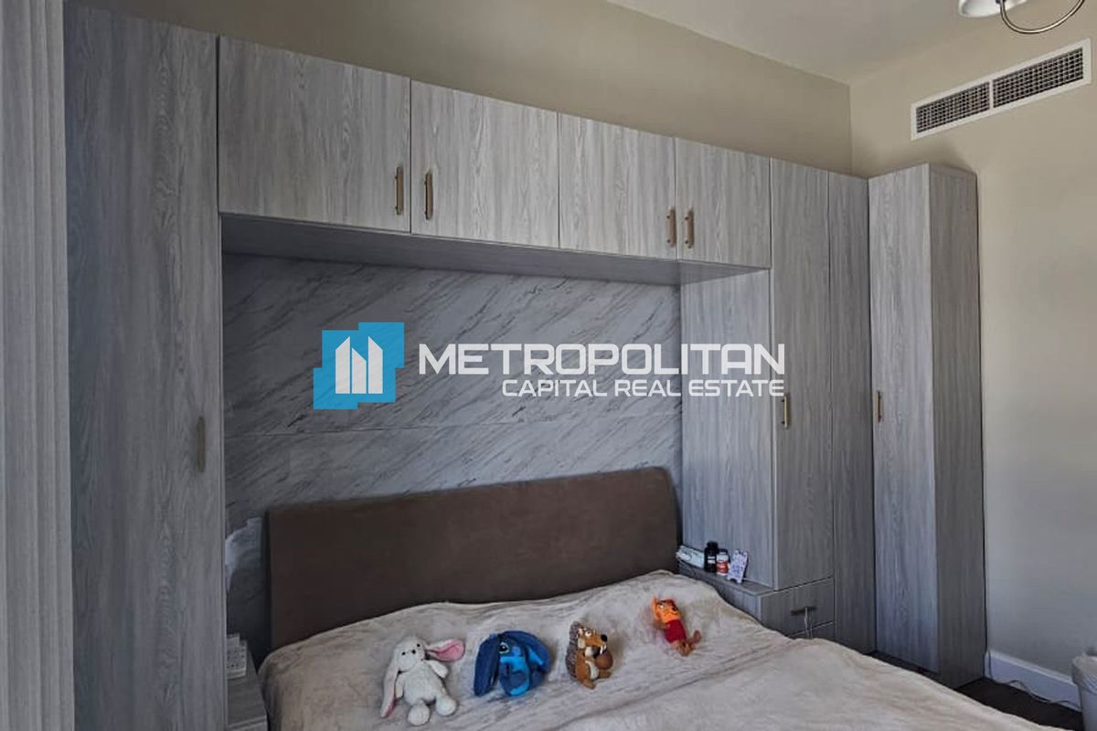 1BR | FURNISHED | UPGRADED UNIT | PARTIAL SEA VIEW