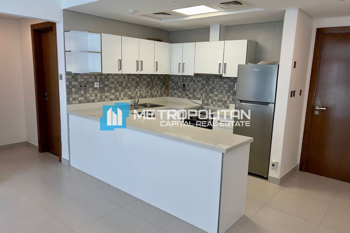 Cozy 1BR Apartment |Balcony |Partial Mangrove View